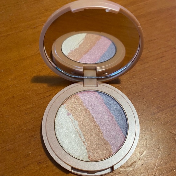 Tarte Rainbow Highlighter Spellbound Glow - Picture 7 of 16